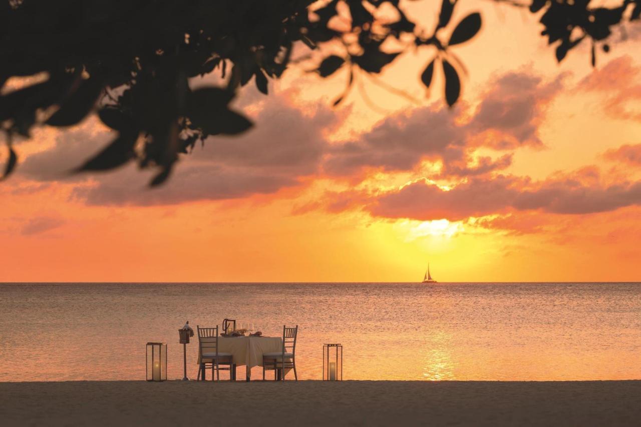 The Ritz-Carlton, Aruba Hotel Palm Beach Ngoại thất bức ảnh